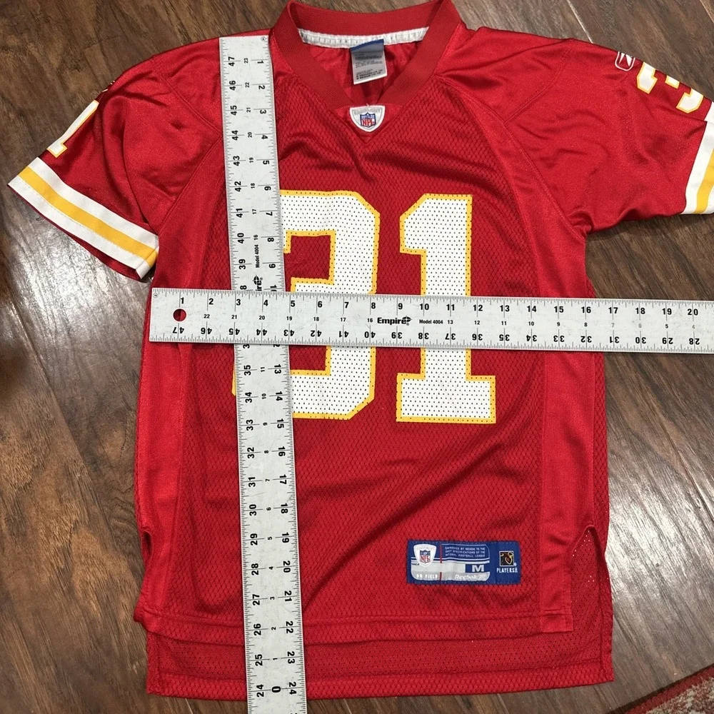Priest Holmes 31 Kansas City Chiefs NFL Red Reebok Jersey Youth Large 10-12 used
